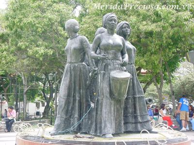 Monumento a las Heronas en Mrida, Venezuela