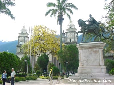 Plaza Bolvar de Mrida